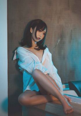 成年女人免费毛片视频_高清高清完整版